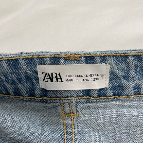 SOLD //Zara Front Slit Denim Midi Skirt Size XS - Picture 5 of 6